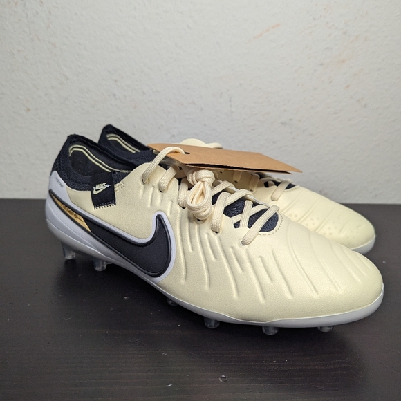 Nike Legend 10 Elite AG Pro Soccer Cleat DV4330-700	 Mens Size 6.5 Women\'s 8 main image 8